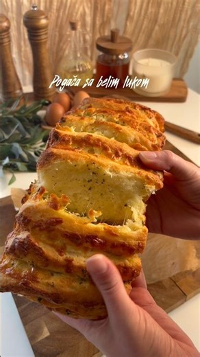 Pogača sa belim lukom🤗 #ivaninkutak #kuhinja #kuhajsaivanom #recipe #baking #recepti