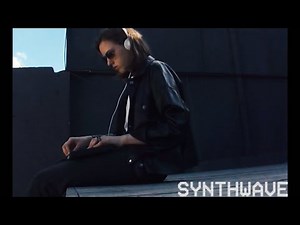 Synthwave performance with Launchkey Mini MK3 & Ableton (Forget- Polly Resonance)