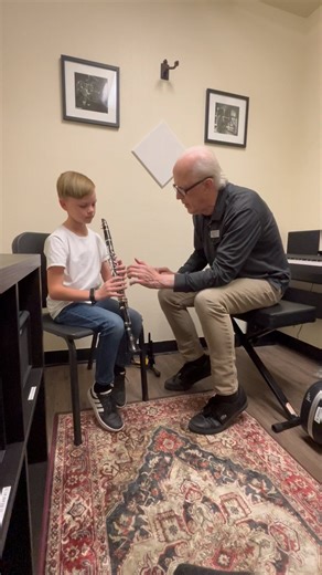 first clarinet lesson. sign up today! . #clarinet #clarinetist #clarinetplayer #clarinetlessons #musiclesson #musician | Instrumental Music Center, Tucson