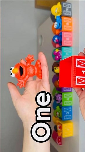 Learn Colors & Numbers with Elmo & Friends ⭐️