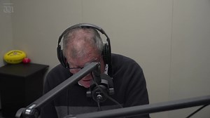 2.6K views | 'I should be the list manager!' 藍 Barra and Quarters discuss the what the Eagles splitting Pick 1 might look like... and hold out for some humour at the end! FULL EP: https://omny.fm/shows/the-game-afl-podcast-with-duff-and-quarters/would-a-don-pyke-dean-cox-coaching-duo-work-at-the | The West Australian Sport | Facebook