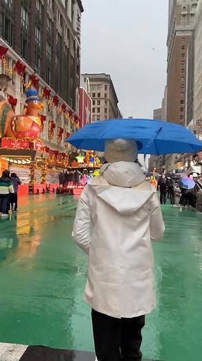 239K views · 1.8K reactions | Don’t rain on our parade! ️李 #MacysParade | Today Show | Facebook