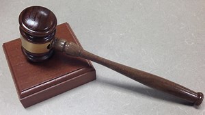 Weekly newspaper Isthmus settles lawsuit with Madison police