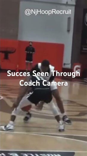 Coach Camera is a Camera that records your gameplay and gives feedback