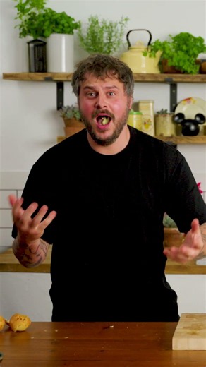 Encanto Cooking Bloopers 😂 Dish Up Disney 🍽️ ⁨‪@lagomchef‬ ‪@DisneyUK‬