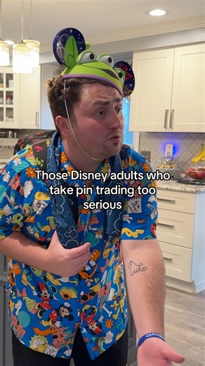 The pins are actually pretty cool #disneyworld #disneyland #skit #reels | Steven Tirone
