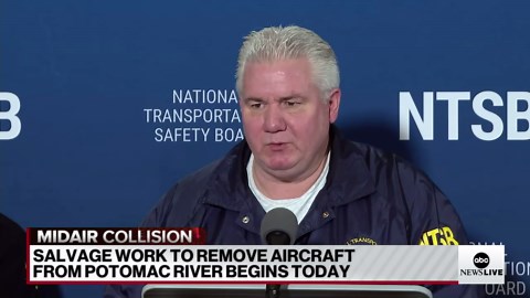 Salvage work to remove aircraft from Potomac River begins today