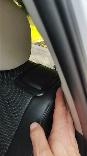 How to fold the seats flat in a Toyota highlander(seconds row)