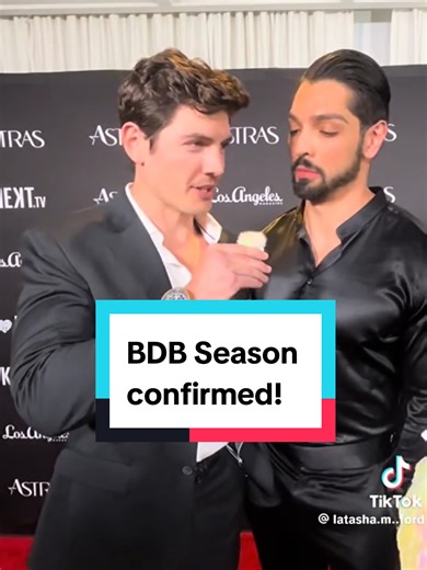 Isn't it amazing?!😍 the fangtastic @Latasha M. Ford had a talk with Zack Ignoffo and Sia Zami on the red carpet of the Astras Awards, and they confirmed a season two of the BDB series on @Passionflix !😍 #jrwardauthor #vampireseries #bdbseries #blackdaggerbrotherhood #passionflix #frombookstomovies