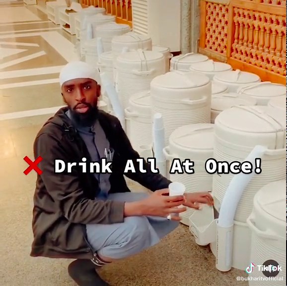 Healthy Drinking Habits According to Sunnah