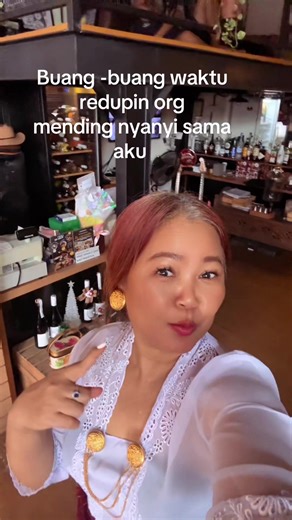 Carmen Vlogs: Top 5 Songs in Bali
