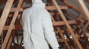 thermal insulation of roof spaces with glass wool