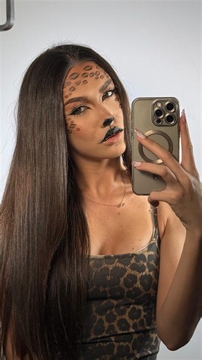 6.4K views · 520 reactions | Leopard/Cheetah Makeup for Halloween >> Yes, Please!! 癩  | Ioana Geosanu | Facebook