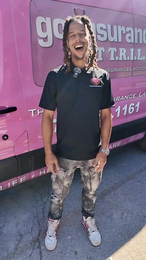 🍎 The “REAL” Insurance Lady Is Here for You! We’re giving out free food to those in need — just bring your SNAP card and stop by! 📍 Location: 4340 Griggs Rd, Houston, TX 77021 🕙 Hours: Monday – Friday, 10 AM to 3 PM 📅 Available until supplies run out! While you’re here, get free information on affordable or no-cost health insurance options. Let us help you take care of your health and your pantry! 📞 Call us at: 713-367-1161 💬 Questions? We’re here to help! #therealinsurancelady #affordable