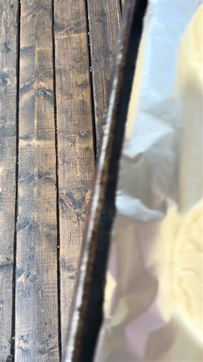 I made 10 blogger’s peanut butter cookie recipes then decided to make a better version! If you love peanut butter, these cookies might ruin all other cookies for you🤭🥜 👉Comment “recipe” for the link! ‌ Looking for the perfect bakery style peanut butter cookies recipe? Look no further! This recipe guarantees the most delicious and chewy cookies!! #peanutbutter #cookierecipe #recipeshare #treatlovers #foodie https://ohsweetbasil.com/the-best-bakery-style-chewy-peanut-butter-cookies-recipe/ | Sw