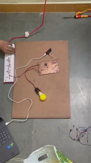 Working of Solid state relay circuit.(Power Electronics project)