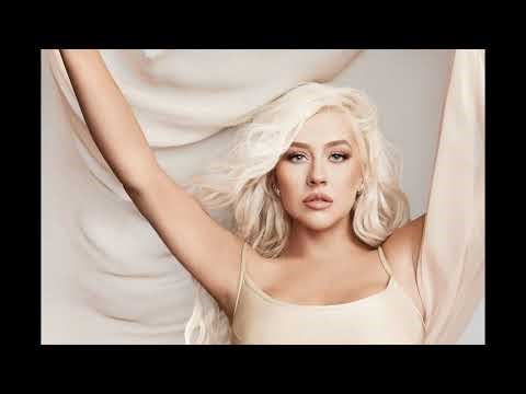 Christina Aguilera - Enter the Circus (1 hour)