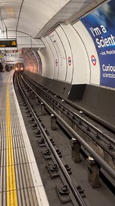 London’s most iconic underground moment ❤️ The Central Line never misses. Pure London energy. Pure vibes. 💙🚇 #london #visitlondon #londonlife #unitedkingdom #londonunderground #tfl #centralLine | London Moments