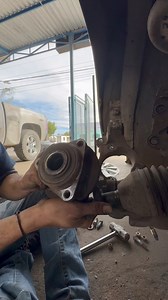 Aquí aprenderás cómo quitar el balero maza delantero de tu auto, paso a paso y fácil #mechanic #mecanica #talleres | Tips que debes saber de tu carro