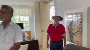 8.6K views · 381 reactions | ¡Celebrar la vida con amigos sabios y amorosos que más puede uno pedir! | Jaime Claudio Villamil | Facebook