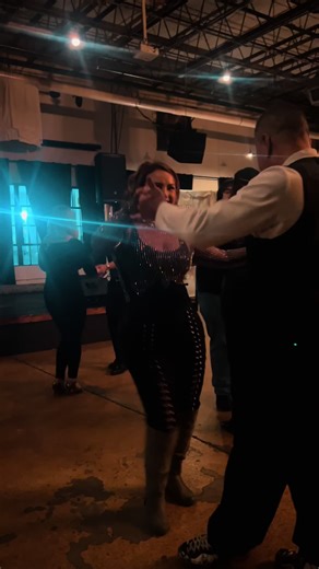 Merengue Dance: ¡Lo Amo!