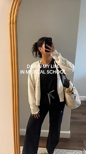 What does a real day in the life of an MS1 look like? Ultrasound sessions, anatomy lab, late-night library sessions—and squeezing in a workout to stay grounded. It’s not just med school. It’s a lifestyle. #MedStudentLife #MS1 #ultrasound #FutureDoctor #ZuckerDifference #structure #dayinthelife #medschool | Donald and Barbara Zucker School of Medicine at Hofstra/Northwell