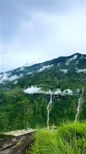 Nepal is a true haven for nature lovers! 😍🇳🇵🇳🇵 #viralvideo #nepal #nature #naturelovers