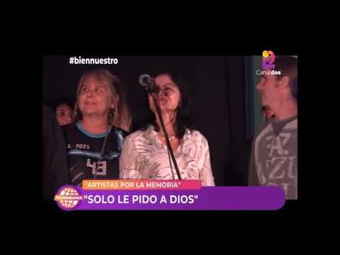"Solo le pido a Dios".(Vivo/Canal2)."León Gieco","Juan C. Baglietto","Quique Llopis","Lalo Pagani".