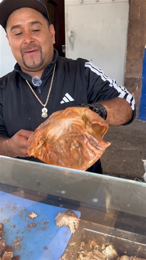 Pitufo le manda saludos al muñeco! 👌 | Montero Vlogs