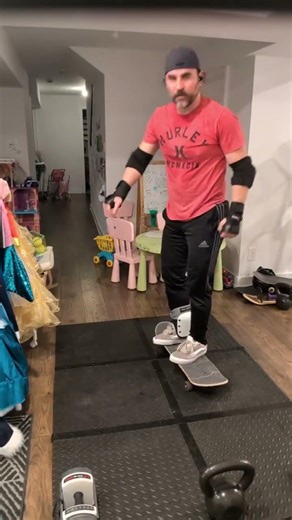 building confidence with Casper trick #40andskateboarding #skateboardvibes #skateboarding