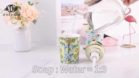 Floral Decorative Foam Soap Dispenser, Vintage Ceramic Hand Soap Pump, Nature Inspired Bathroom Countertop Decor (Style D)