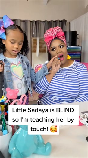 Little Blind Girl Learns How to SING By TOUCH!!😮❤️🎵