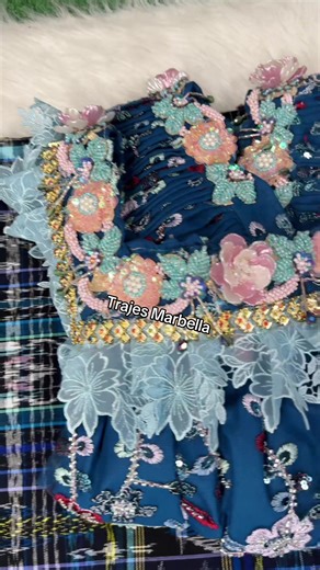 Hermoso traje en color turquesa 🥰 #trajestipicos🇬🇹🥰🥰💙🩵 #trajequichelense💙🩵🥰 #parati🥰💙🩵 #trajedeguatemala🥰 #trajesmarbella2