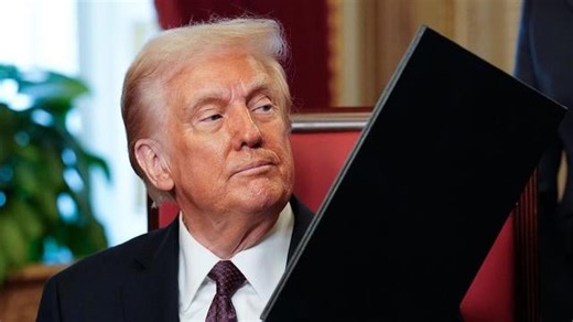 What to know about Colombia's decision to accept migrant flights after Trump tariff threat