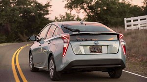 7 Best Hacks For Your Toyota Prius