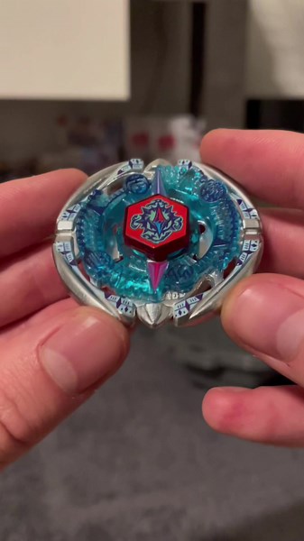 Flame Byxis Unboxing 📦 Was ist eure Meinung zum Bey? 💯 #beyblade #beyblademetal #hasbro #unboxing #flamebyxis