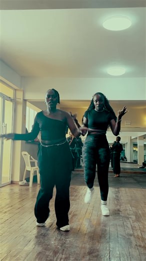 At MDV, we move with your pase💯 Welcome to our dance classes every Sunday, details on BIO🥰 #mafiasdancevibe #danceclasses