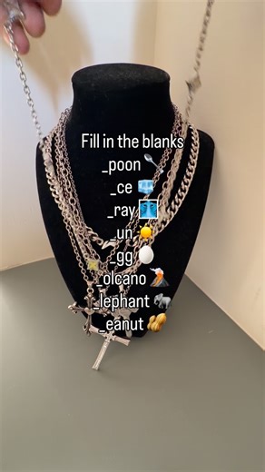 Vlonely | A look at some of our most popular chains and pendants 🚨🩻✨ . #fashion #jewelry #jewelrydesigner | Instagram
