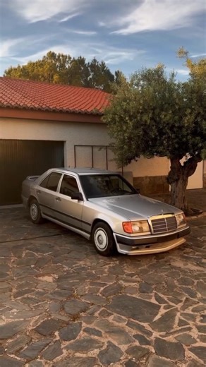 Mercedes-Benz 300 E W124