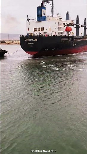 UntitledTight Squeeze: How Tugs Guide Giants Through Narrow Channels #Tugboat #ShipHandling