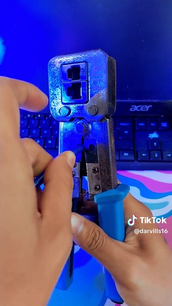 RJ45 Crimping Tutorial #rj45 #rj45passthroughconnectors #foryou #following #darvills16 #darvills #darylvillegas