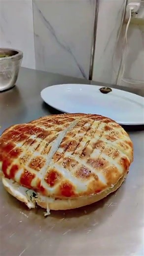 Ultimate Zinger Loaded Sandwich 🥪🔥 | Cheesy Grilled Sandwich