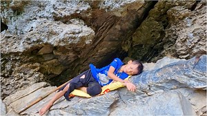 139K views · 2K reactions | Orphan boy - picking wild fruits to sell and exchange for food to survive day by day | Orphan Boy | Facebook