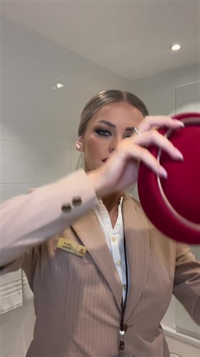Life as a Flight Attendant: Behind the Scenes with Emirates Cabin Crew
