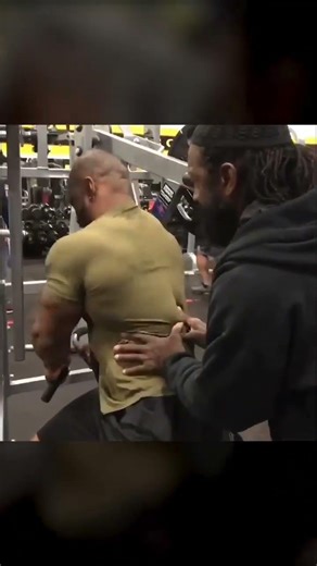 STOP ROWING LIKE THIS — YOU’RE MISSING YOUR LOWER LATS #shorts