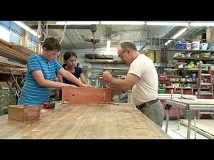 Build a Donation Box | Design Squad