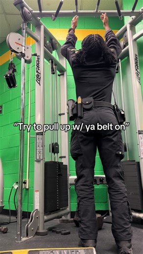 Fitness Challenge: Pull Up with a Belt