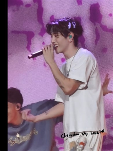 Mark Tuan's Silhouette Performance in Shanghai