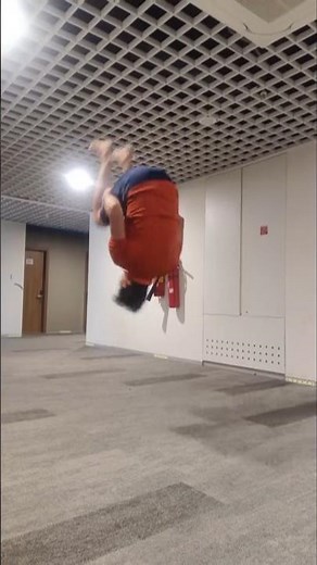 How to do back somersault #fitness #gymnasticflips #backflip #acro #tutorial #slowed #jump