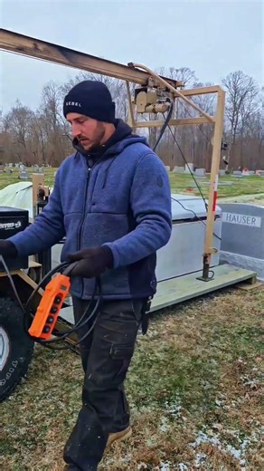 Setting A Committal Service #burialvault #Committal #funeral #service #grave #burial #casket #work